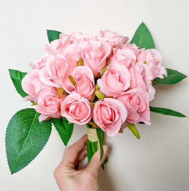 Picture of Artificial Bud Rose Pink x 20